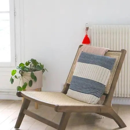Designer's Place, Republique Appartement *